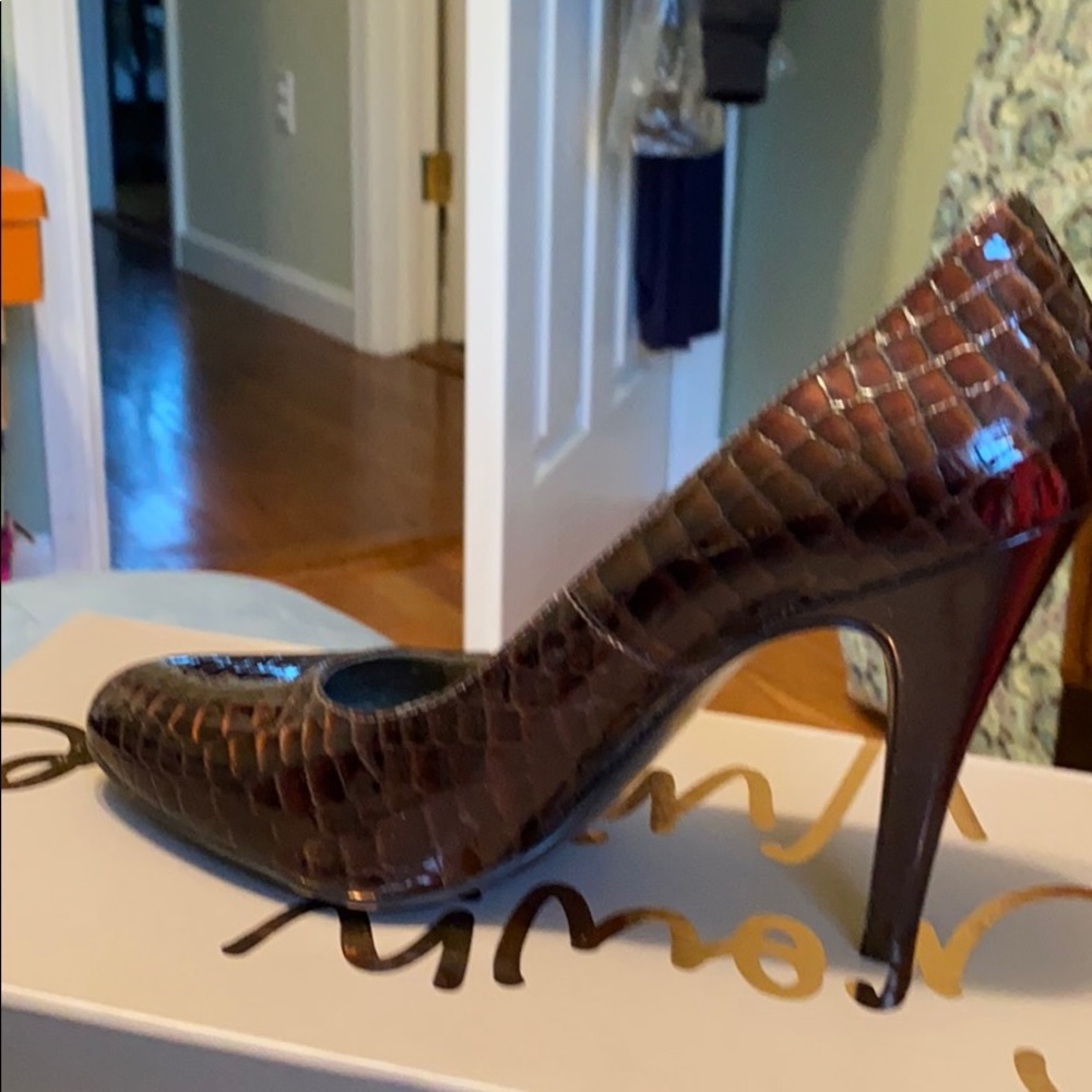 Brown heels